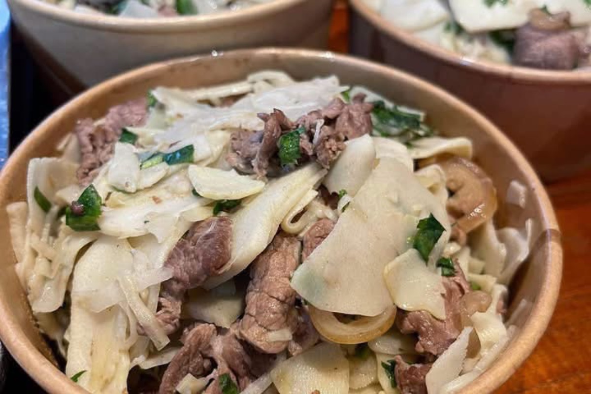 Ngựa xào măng ngọt