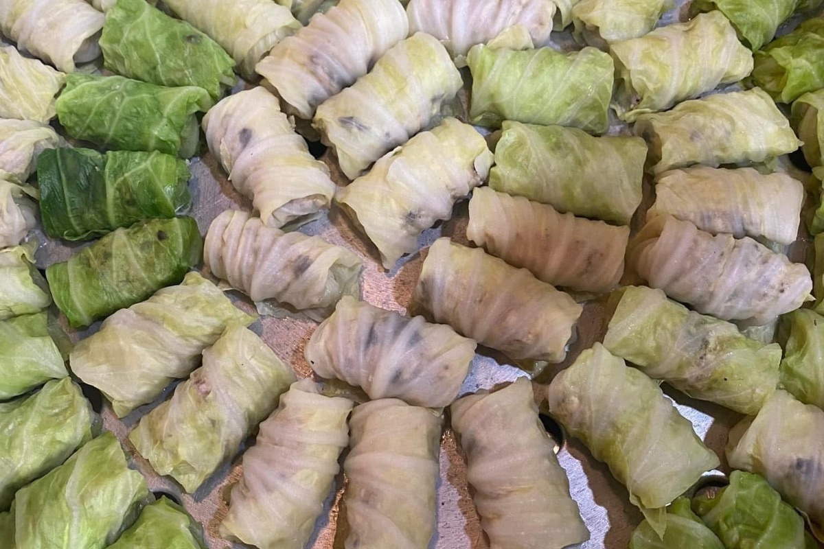 Bắp cải cuộn thịt hấp