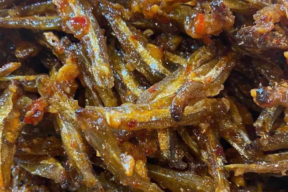 Cá cơm tỏi ớt